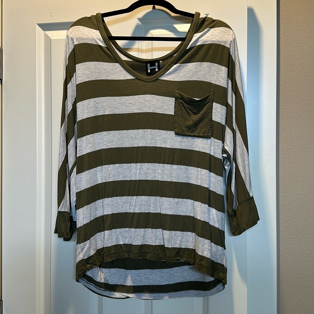 Cute in great condition olive green and cream striped shirt.